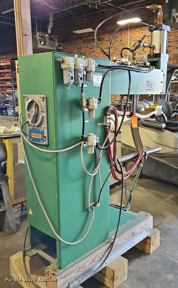 image for item DR8572 Lors Machinery  1100AP-1-DV press spot welder