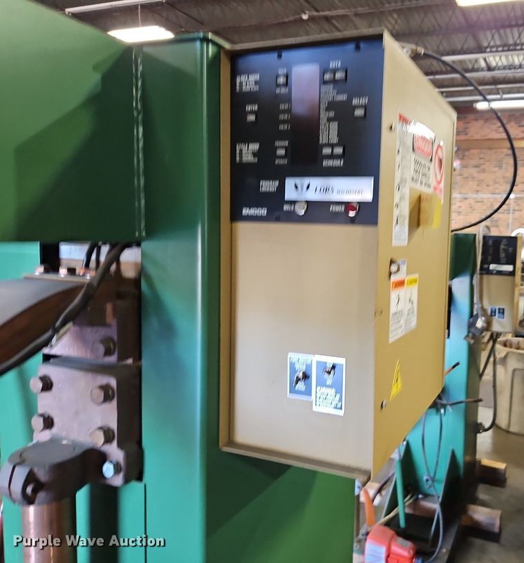 image for item DR8572 Lors Machinery  1100AP-1-DV press spot welder