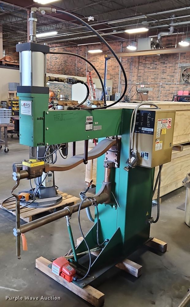 image for item DR8573 Lors Machinery  1100AP-1-DV press spot welder