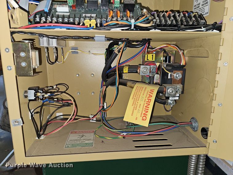 image for item DR8573 Lors Machinery  1100AP-1-DV press spot welder