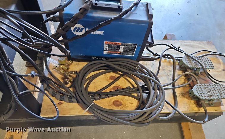 image for item DR8574 Weldlogic X-48  automatic seam welder