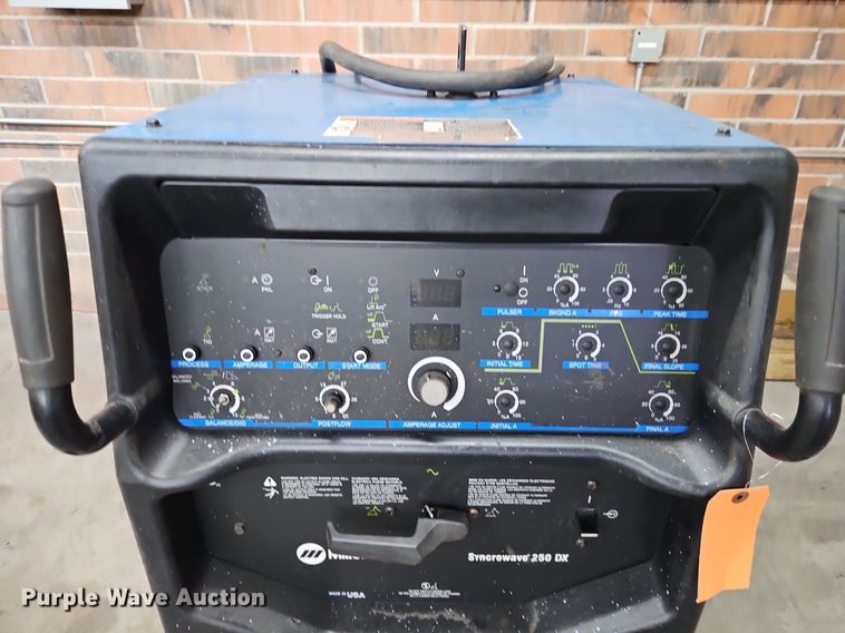 image for item DR8575 Miller Syncrowave 250 DX welder