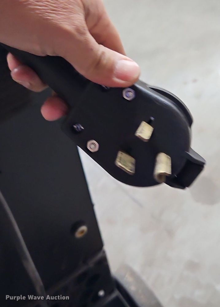 image for item DR8575 Miller Syncrowave 250 DX welder