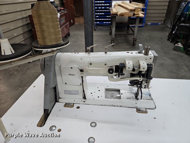 image for item DR8576 PFAFF industrial sewing machine with table