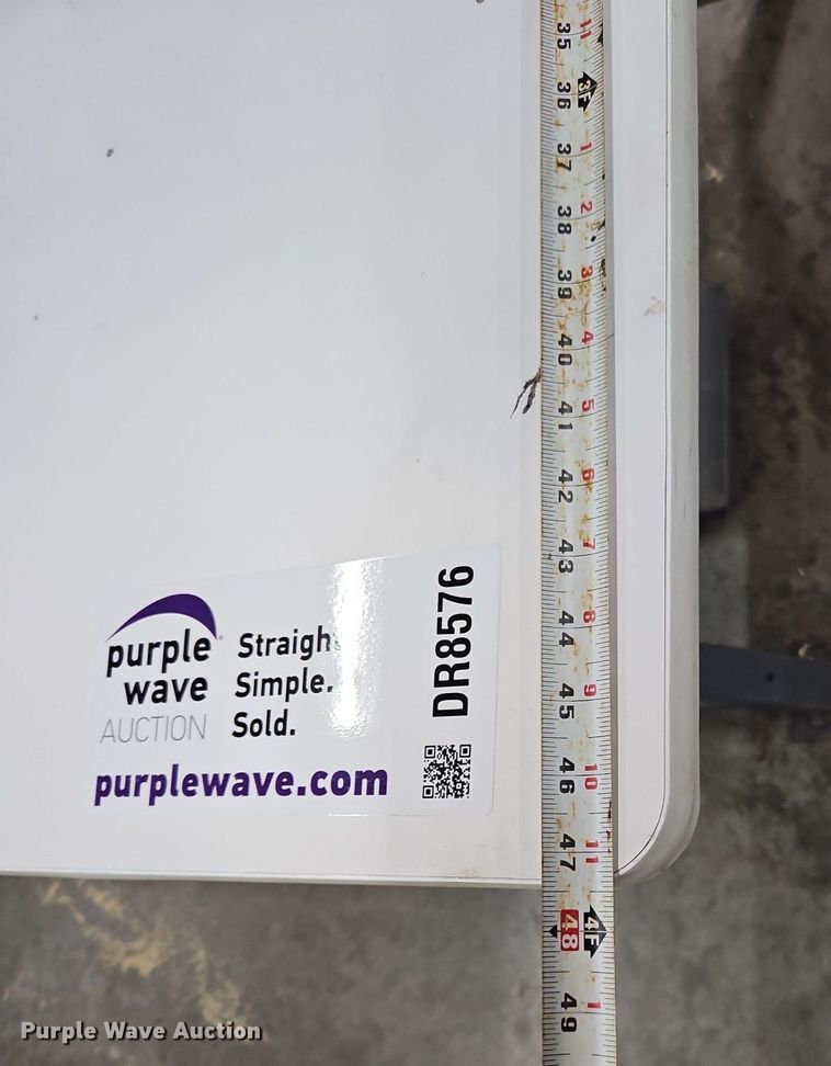 image for item DR8576 PFAFF industrial sewing machine with table