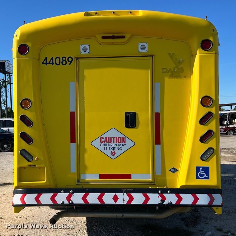 image for item DS2940 2017 Chevrolet  Express shuttle bus