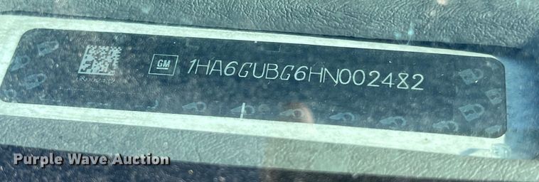 image for item DS2940 2017 Chevrolet  Express shuttle bus