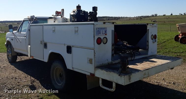 image for item DV9945 1997 Ford F450 Super Duty utility / service truck