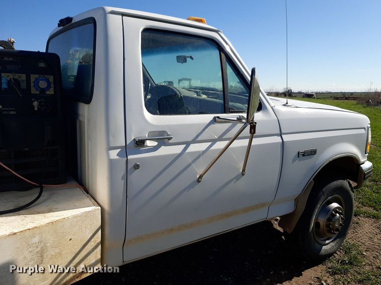 image for item DV9945 1997 Ford F450 Super Duty utility / service truck