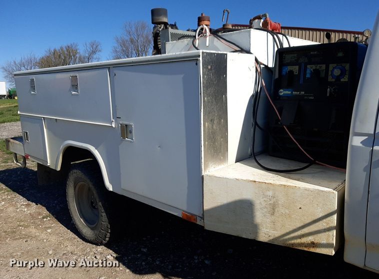 image for item DV9945 1997 Ford F450 Super Duty utility / service truck