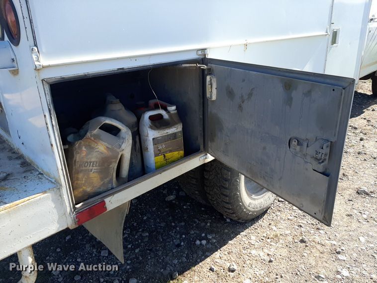 image for item DV9945 1997 Ford F450 Super Duty utility / service truck