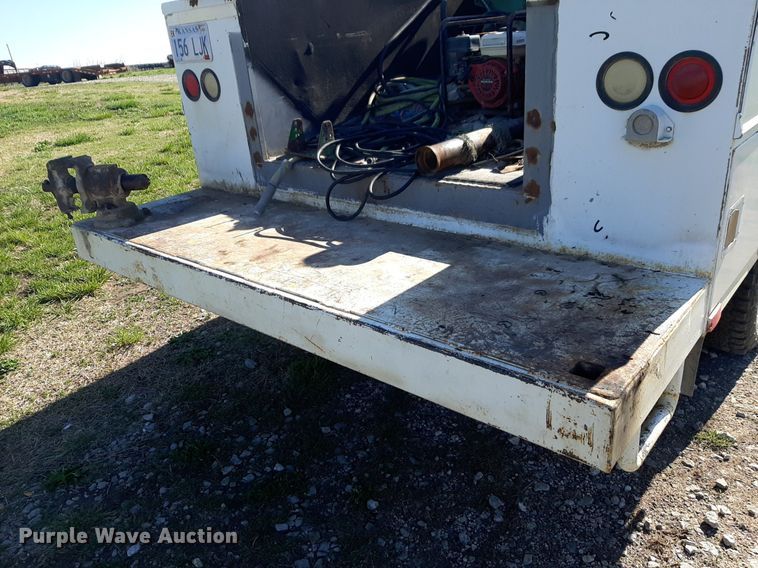 image for item DV9945 1997 Ford F450 Super Duty utility / service truck