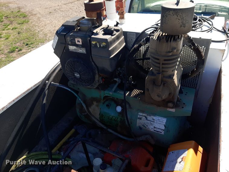 image for item DV9945 1997 Ford F450 Super Duty utility / service truck