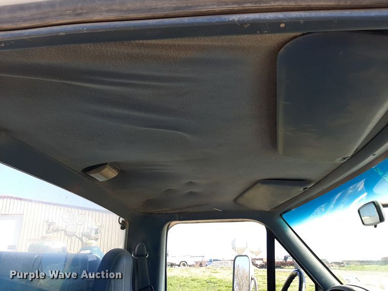 image for item DV9945 1997 Ford F450 Super Duty utility / service truck