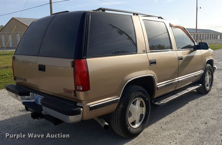 image for item DV9964 1999 GMC Yukon SLT SUV