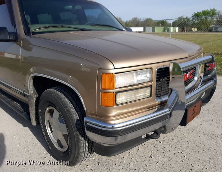 image for item DV9964 1999 GMC Yukon SLT SUV