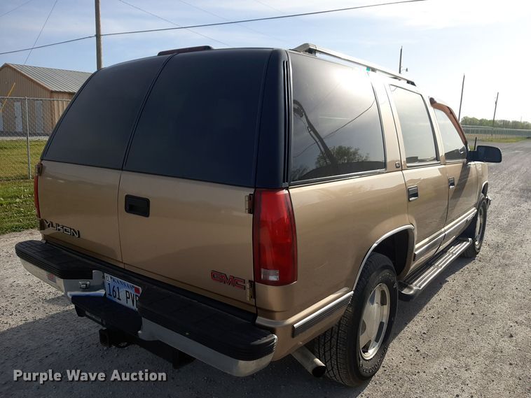 image for item DV9964 1999 GMC Yukon SLT SUV