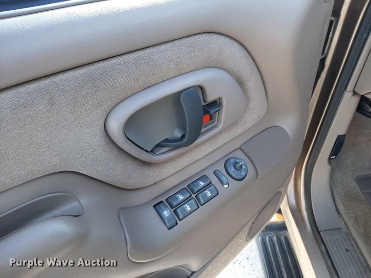 image for item DV9964 1999 GMC Yukon SLT SUV