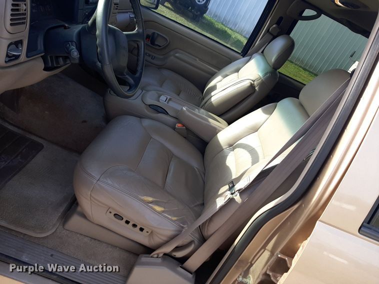 image for item DV9964 1999 GMC Yukon SLT SUV