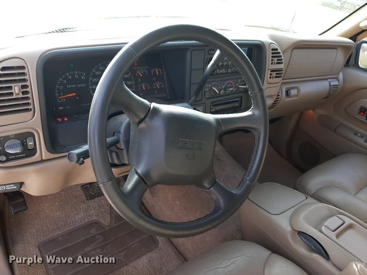 image for item DV9964 1999 GMC Yukon SLT SUV