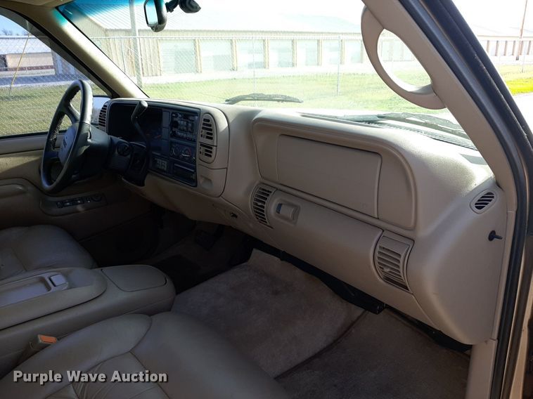 image for item DV9964 1999 GMC Yukon SLT SUV