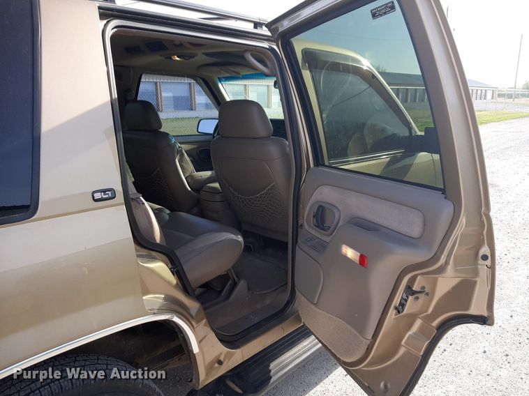 image for item DV9964 1999 GMC Yukon SLT SUV