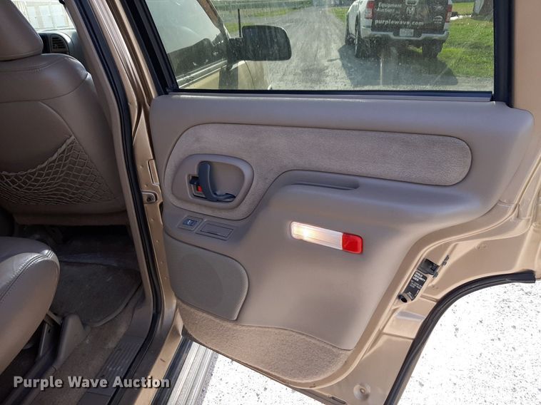 image for item DV9964 1999 GMC Yukon SLT SUV