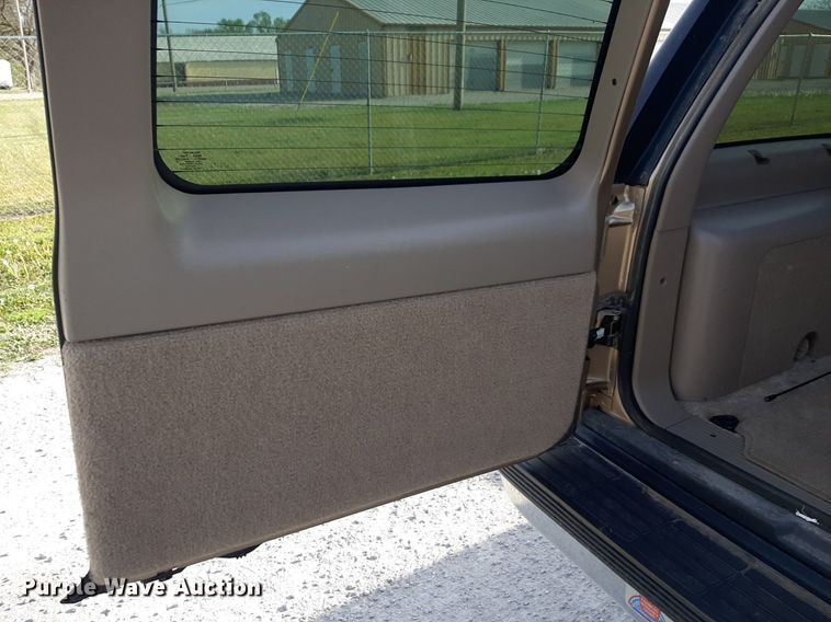 image for item DV9964 1999 GMC Yukon SLT SUV