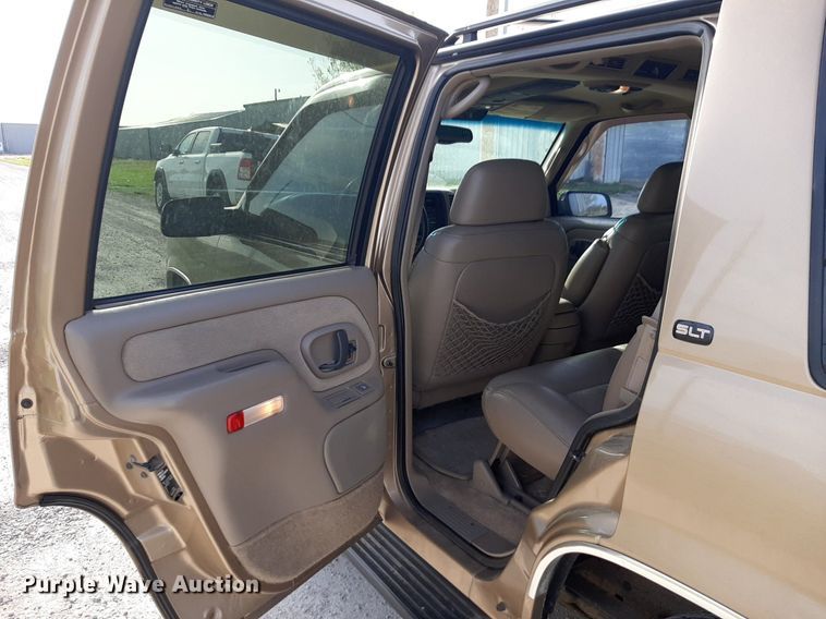 image for item DV9964 1999 GMC Yukon SLT SUV