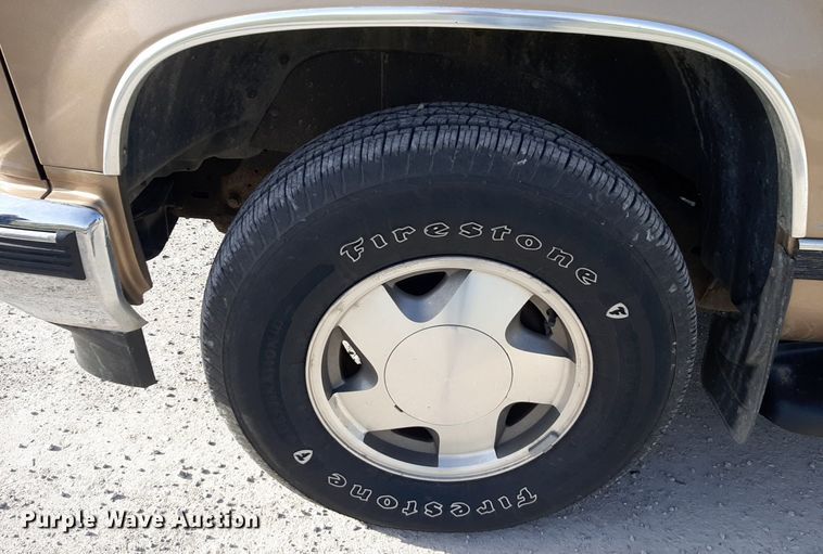 image for item DV9964 1999 GMC Yukon SLT SUV