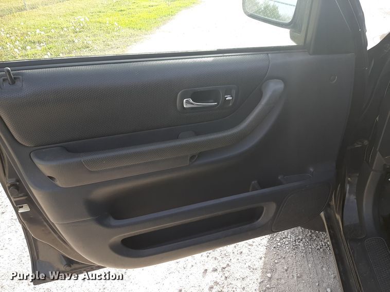 image for item DV9965 2001 Honda CR-V SUV