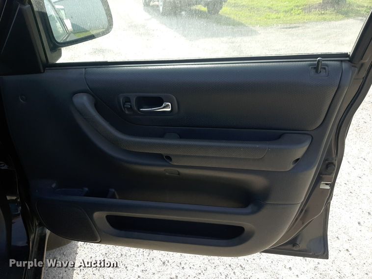 image for item DV9965 2001 Honda CR-V SUV