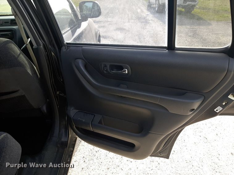 image for item DV9965 2001 Honda CR-V SUV