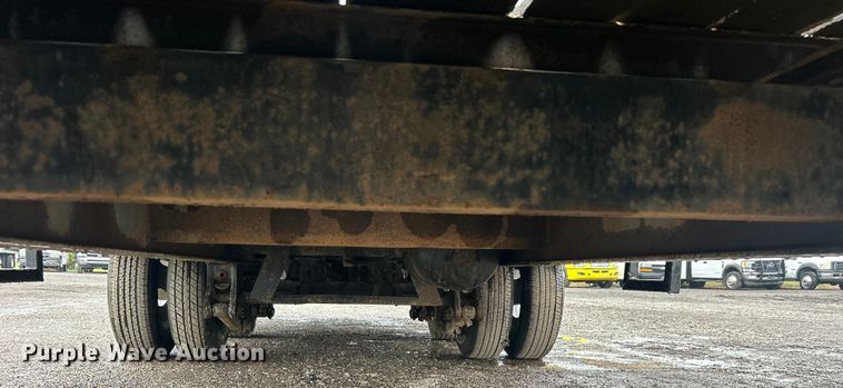 image for item EG1282 2006 Towmaster  equipment trailer