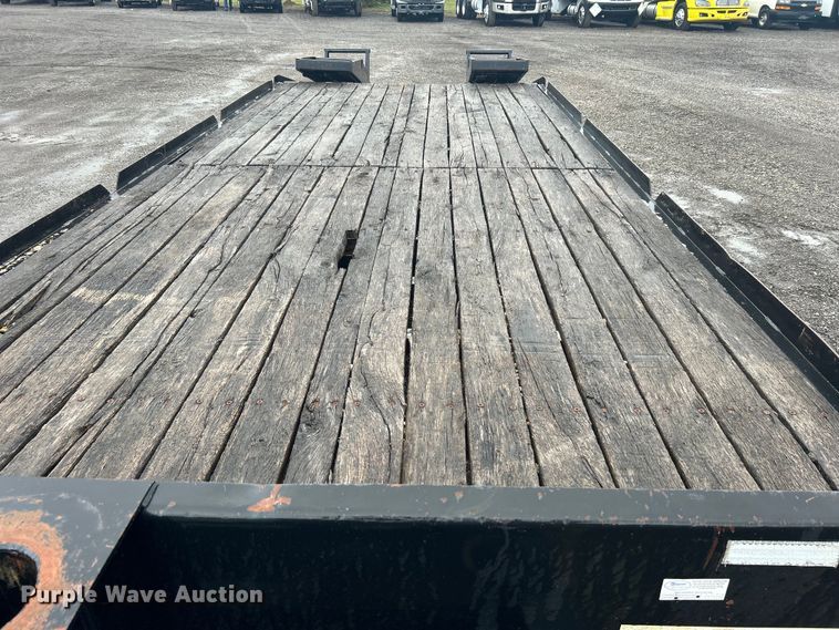 image for item EG1282 2006 Towmaster  equipment trailer