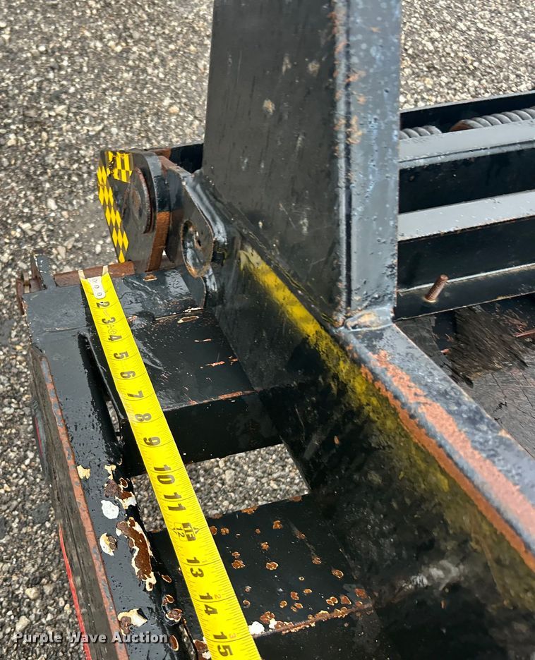 image for item EG1282 2006 Towmaster  equipment trailer