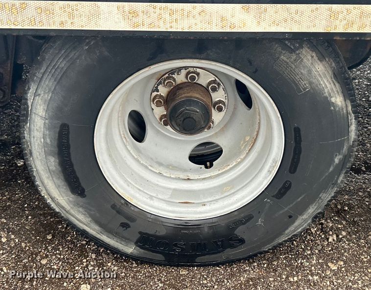 image for item EG1282 2006 Towmaster  equipment trailer