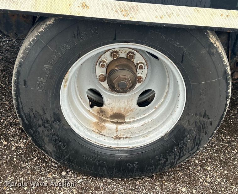 image for item EG1282 2006 Towmaster  equipment trailer