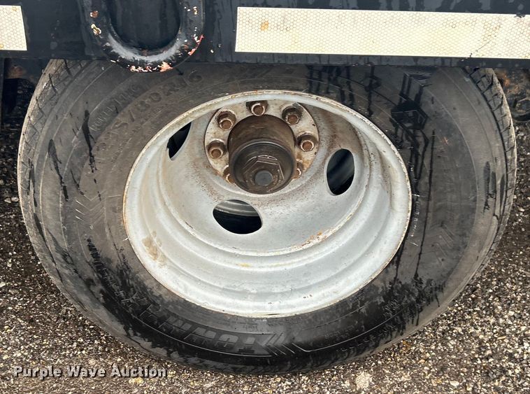 image for item EG1282 2006 Towmaster  equipment trailer