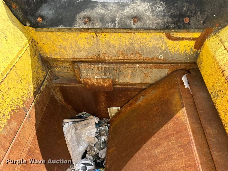 image for item EG1369 2016 Autocar  ACX Xpeditor refuse truck