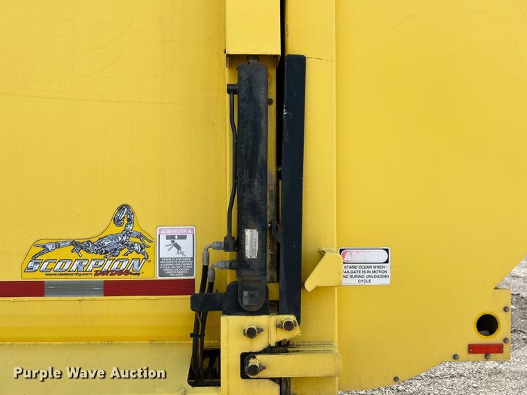 image for item EG1369 2016 Autocar  ACX Xpeditor refuse truck