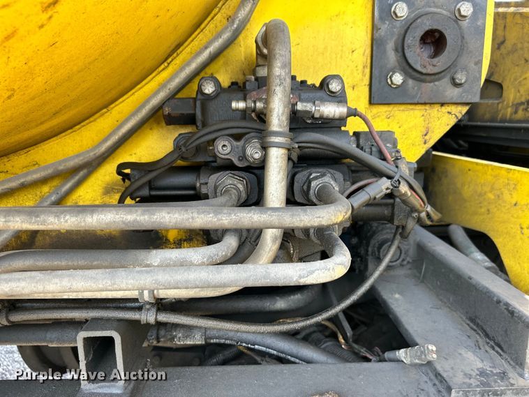 image for item EG1369 2016 Autocar  ACX Xpeditor refuse truck