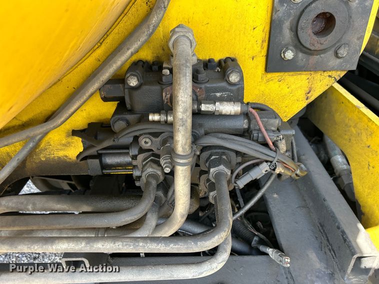 image for item EG1369 2016 Autocar  ACX Xpeditor refuse truck