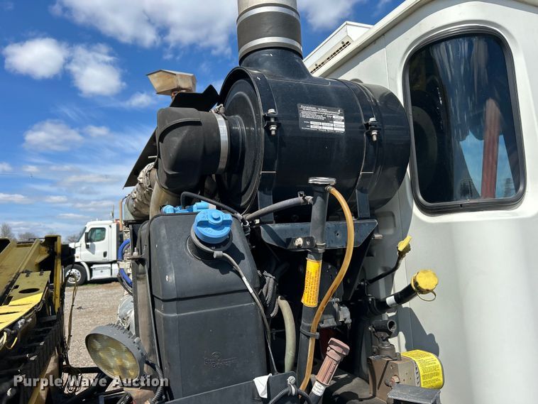 image for item EG1369 2016 Autocar  ACX Xpeditor refuse truck