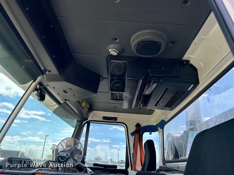 image for item EG1369 2016 Autocar  ACX Xpeditor refuse truck