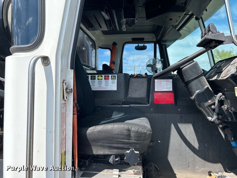 image for item EG1369 2016 Autocar  ACX Xpeditor refuse truck