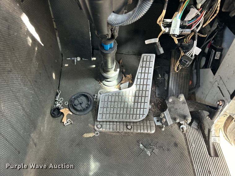 image for item EG1369 2016 Autocar  ACX Xpeditor refuse truck