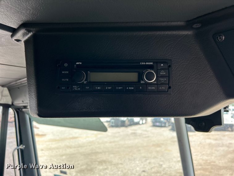 image for item EG1369 2016 Autocar  ACX Xpeditor refuse truck