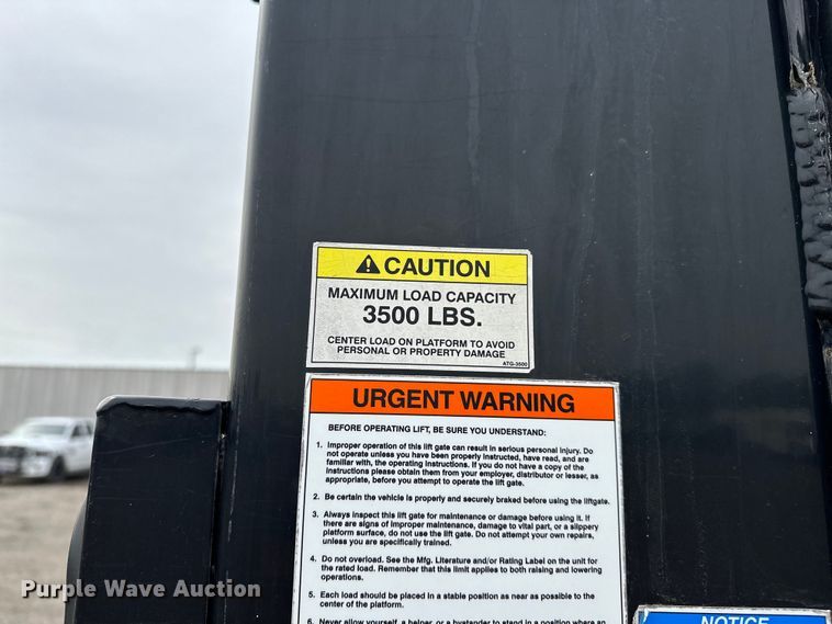 image for item EG1377 2012 Kenworth  T370 box truck