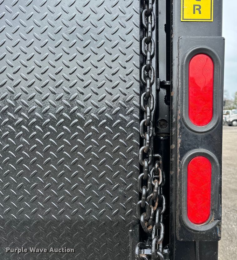 image for item EG1377 2012 Kenworth  T370 box truck